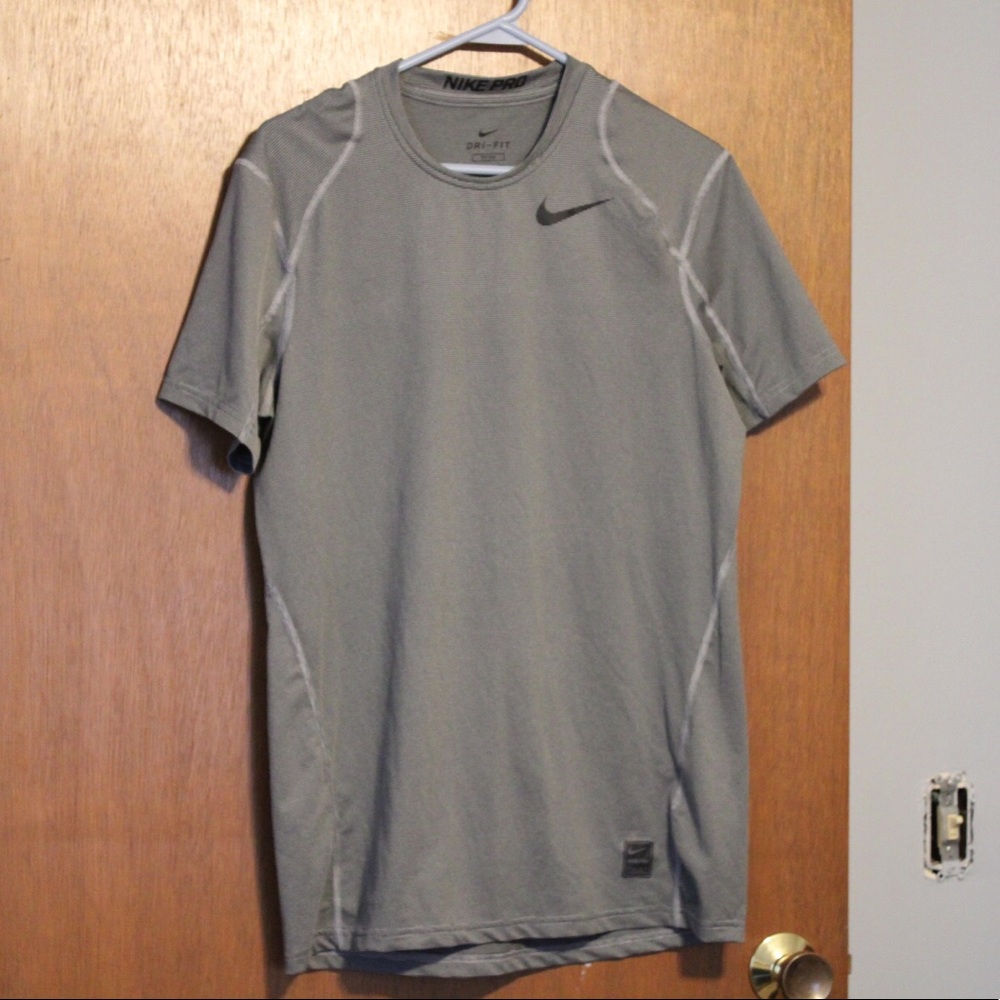 Nike pro striped dry fit